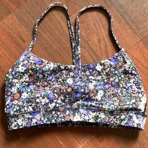 Lululemon Nulu workout bra